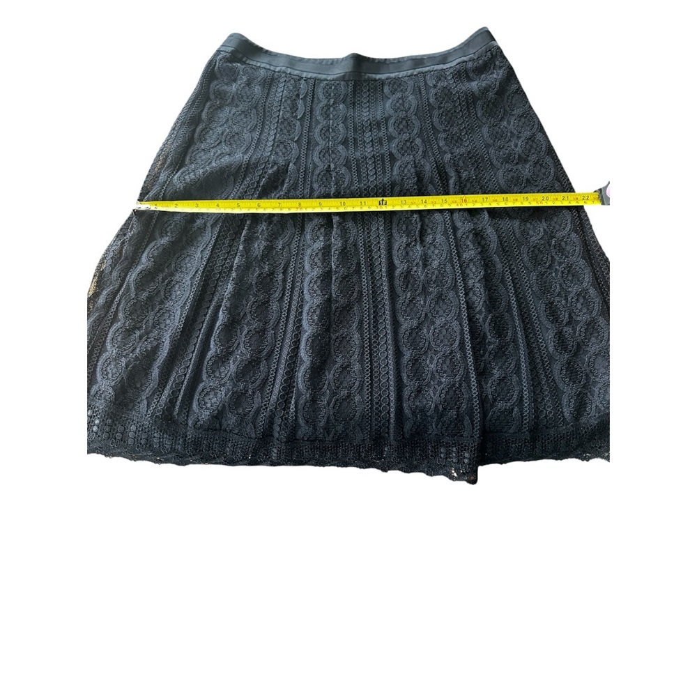 Ann Taylor Black Lace Overlay A-Line Skirt Size 8 Lined Midi Dressy Classy Chic - Picture 7 of 11